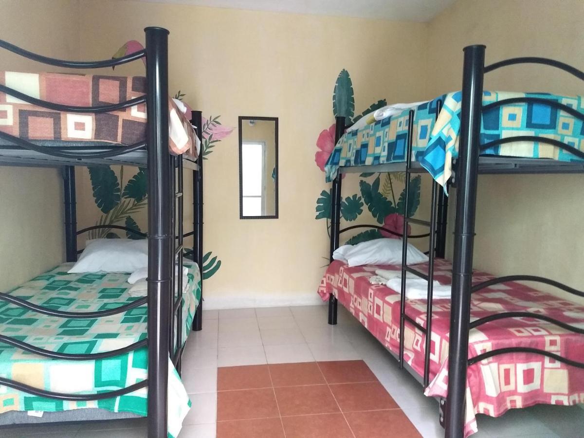 Hostel Aabilo'Ob Прогресо Екстериор снимка